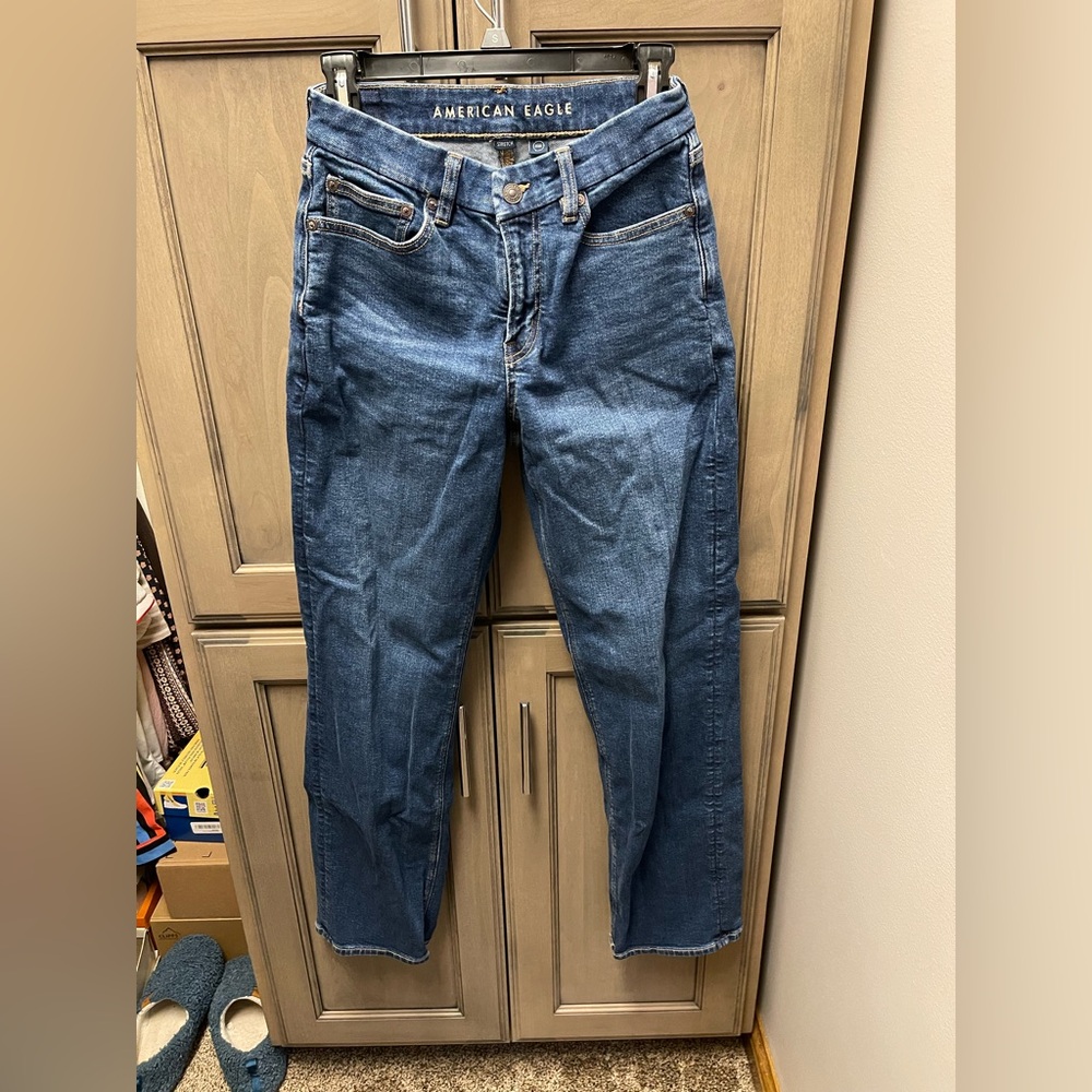 Curvy Straight Jeans American Eagle